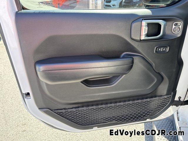 used 2019 Jeep Wrangler Unlimited car, priced at $25,057