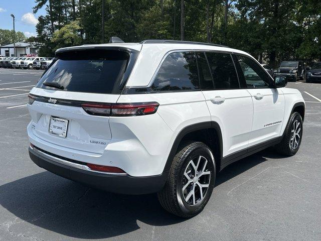 new 2024 Jeep Grand Cherokee car, priced at $37,980