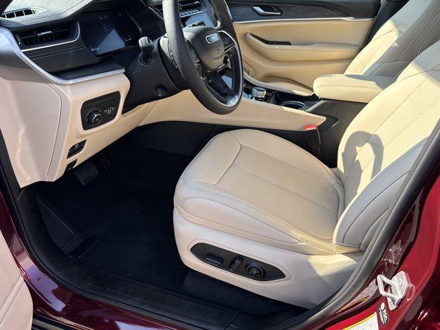 new 2025 Jeep Grand Cherokee L car, priced at $46,298