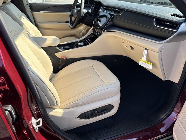 new 2025 Jeep Grand Cherokee L car, priced at $46,298