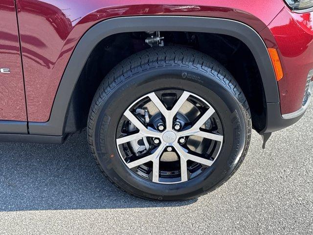 new 2025 Jeep Grand Cherokee L car, priced at $46,298