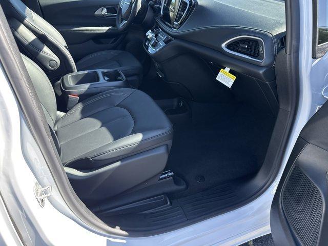 new 2026 Chrysler Pacifica car, priced at $41,182