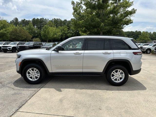 new 2024 Jeep Grand Cherokee car, priced at $34,220