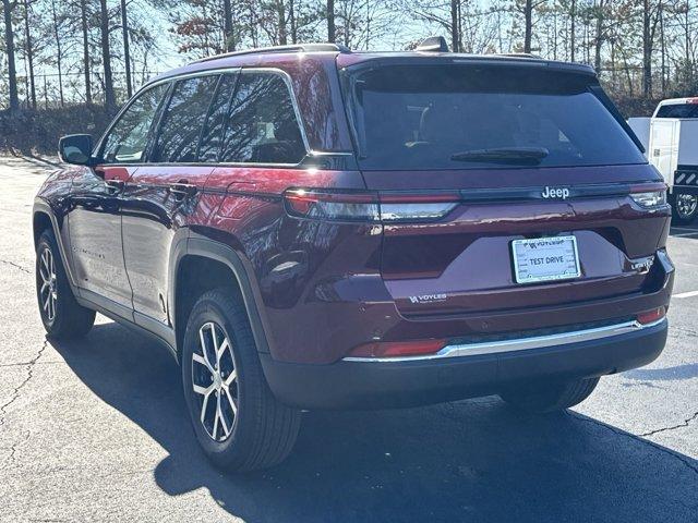 new 2025 Jeep Grand Cherokee car, priced at $42,920