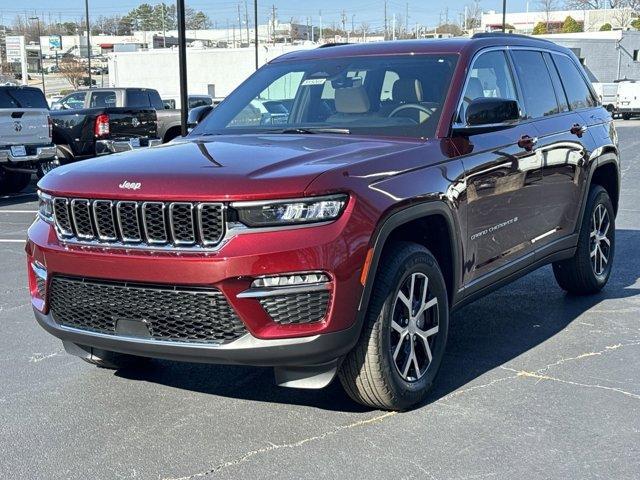 new 2025 Jeep Grand Cherokee car, priced at $42,920