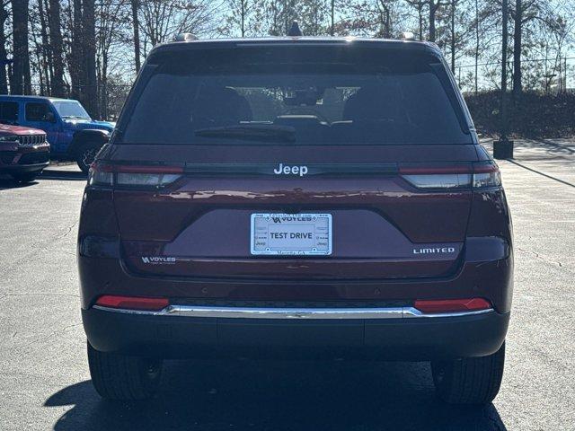 new 2025 Jeep Grand Cherokee car, priced at $42,920