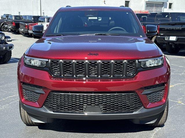 new 2025 Jeep Grand Cherokee car, priced at $39,980