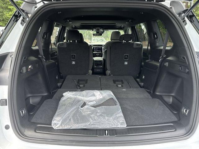 new 2025 Jeep Grand Cherokee L car, priced at $36,521