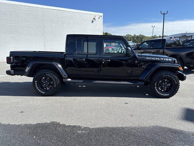 new 2025 Jeep Gladiator car, priced at $44,730