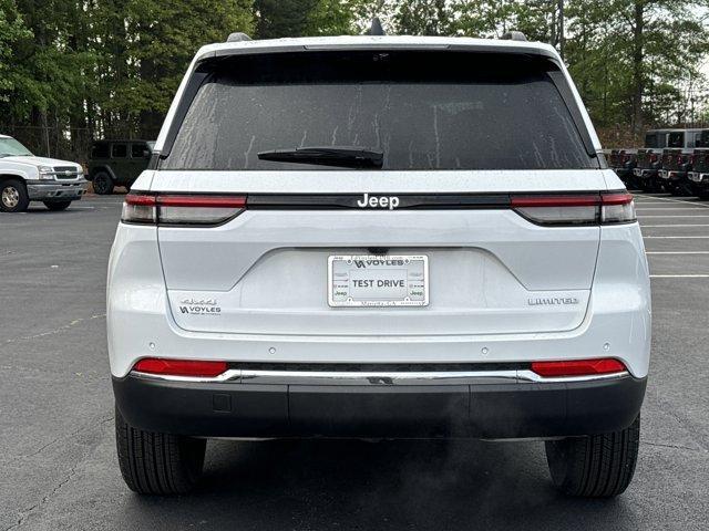 new 2025 Jeep Grand Cherokee car, priced at $48,628
