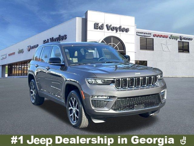 new 2025 Jeep Grand Cherokee car, priced at $42,920