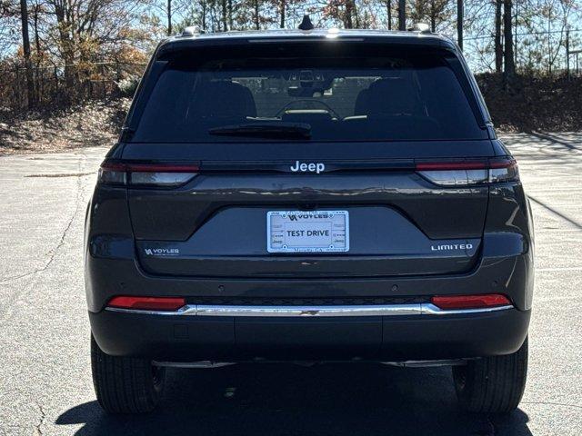 new 2025 Jeep Grand Cherokee car, priced at $42,920