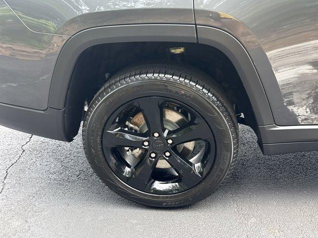new 2025 Jeep Grand Cherokee L car, priced at $48,024