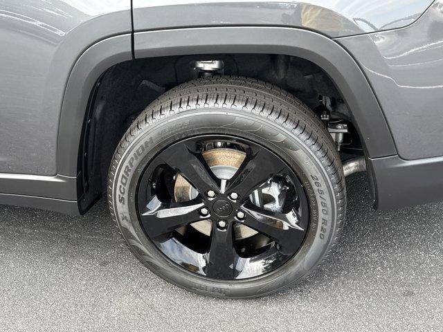 new 2025 Jeep Grand Cherokee L car, priced at $48,024