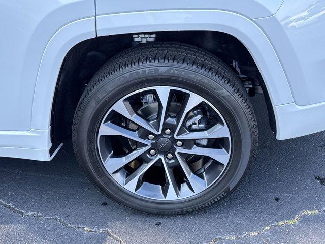 new 2025 Jeep Grand Cherokee car, priced at $57,178