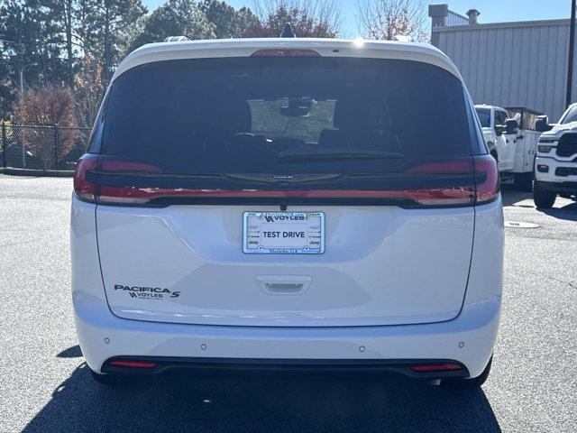 new 2026 Chrysler Pacifica car, priced at $41,970