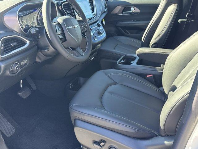 new 2026 Chrysler Pacifica car, priced at $41,970