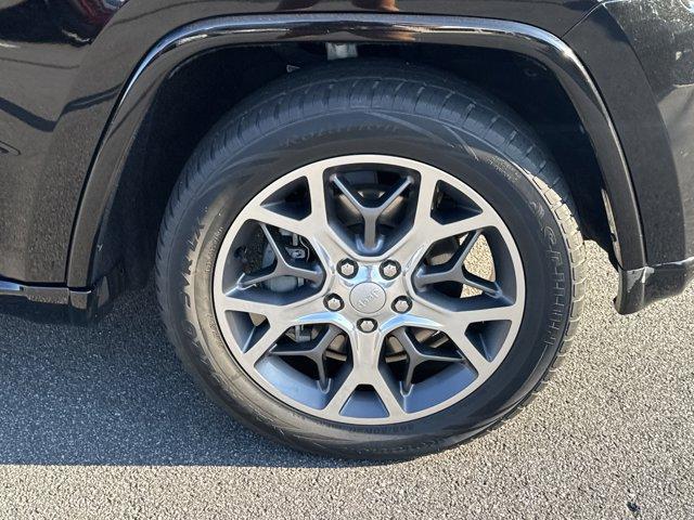 used 2021 Jeep Grand Cherokee car, priced at $23,730