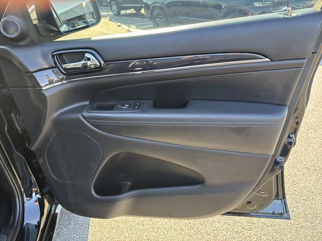 used 2021 Jeep Grand Cherokee car, priced at $23,730