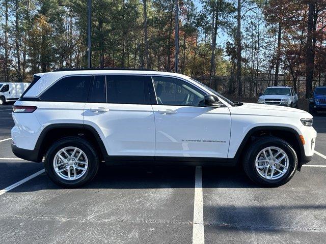 new 2025 Jeep Grand Cherokee car, priced at $39,080