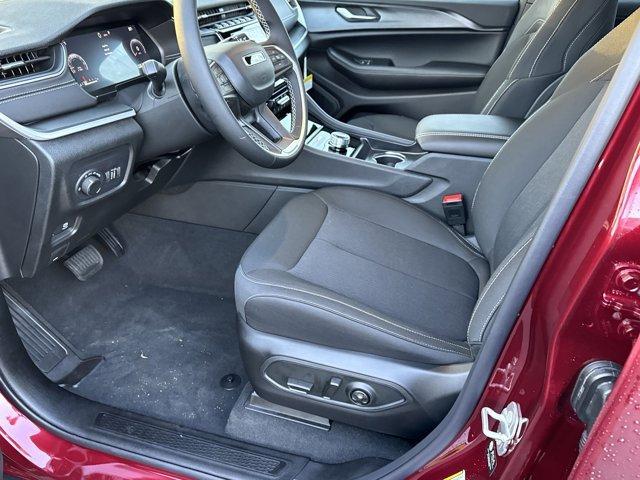 new 2025 Jeep Grand Cherokee L car, priced at $38,521