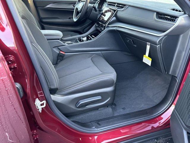 new 2025 Jeep Grand Cherokee L car, priced at $38,521