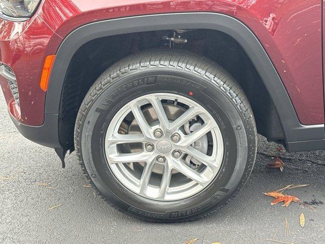 new 2025 Jeep Grand Cherokee car, priced at $39,675