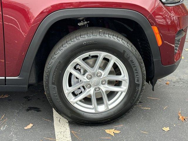 new 2025 Jeep Grand Cherokee car, priced at $39,675