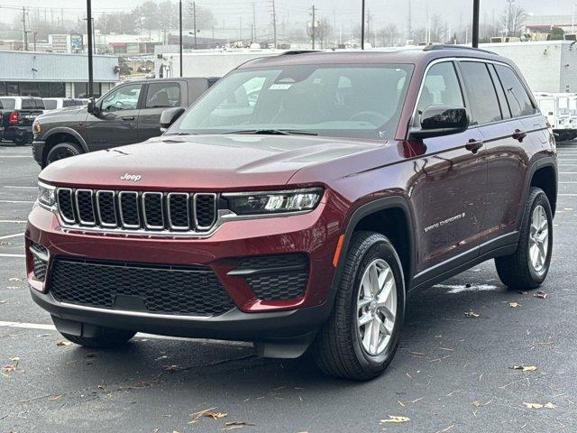 new 2025 Jeep Grand Cherokee car, priced at $39,675