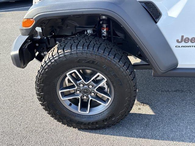 new 2025 Jeep Gladiator car, priced at $47,998