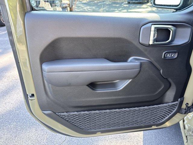 new 2025 Jeep Wrangler car, priced at $33,771