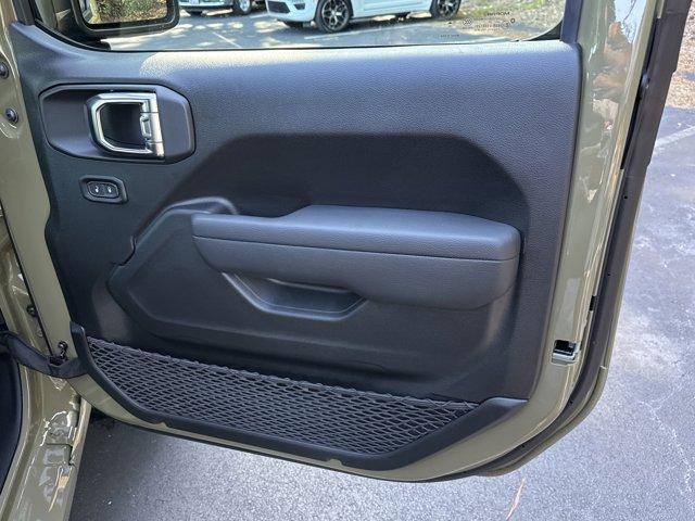 new 2025 Jeep Wrangler car, priced at $33,771