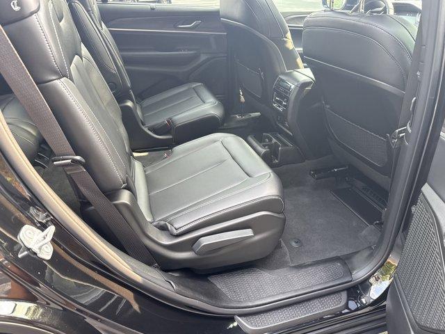 used 2025 Jeep Grand Cherokee L car, priced at $43,744