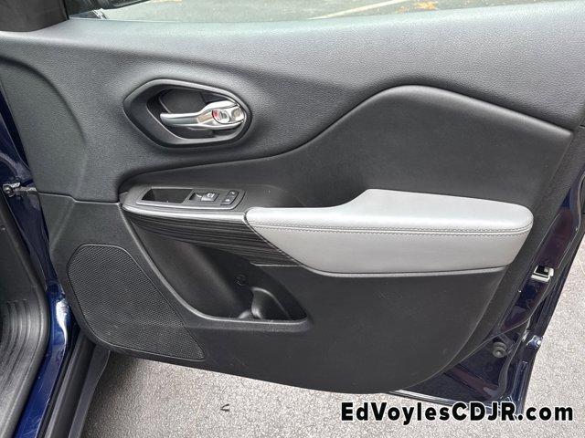 used 2014 Jeep Cherokee car, priced at $13,089