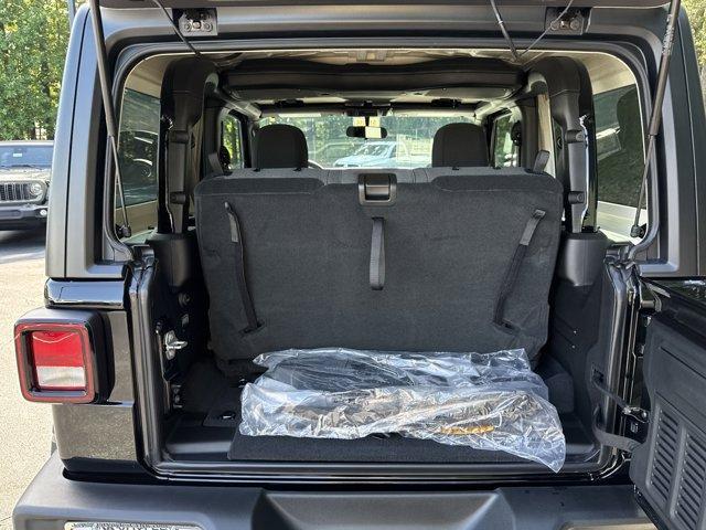 new 2025 Jeep Wrangler car, priced at $33,771