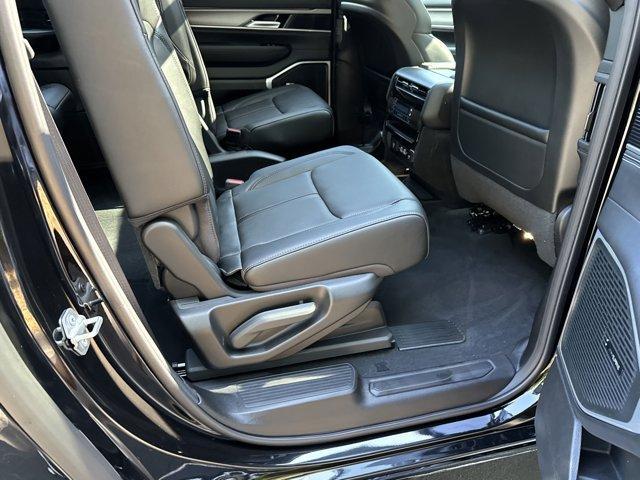 new 2025 Jeep Wagoneer L car, priced at $74,614