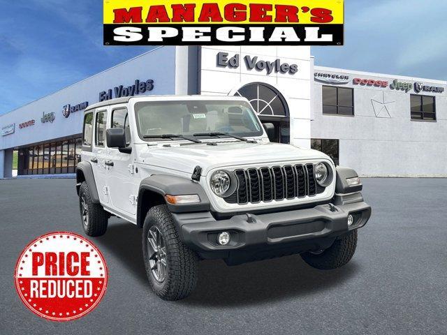new 2025 Jeep Wrangler car, priced at $46,841