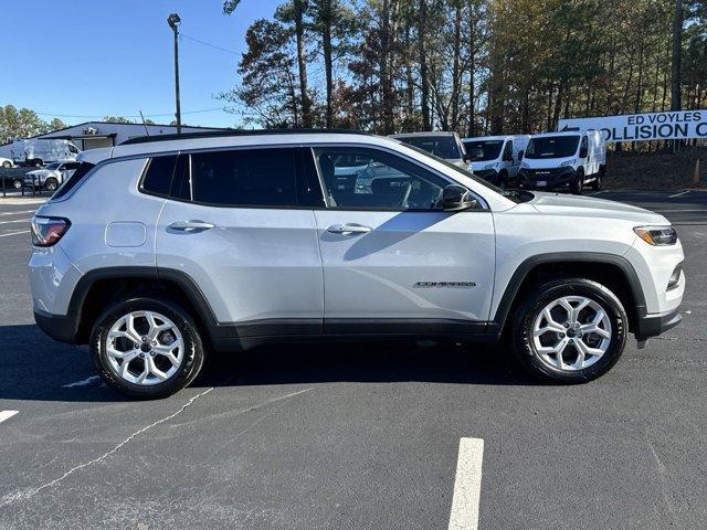 new 2025 Jeep Compass car, priced at $24,628