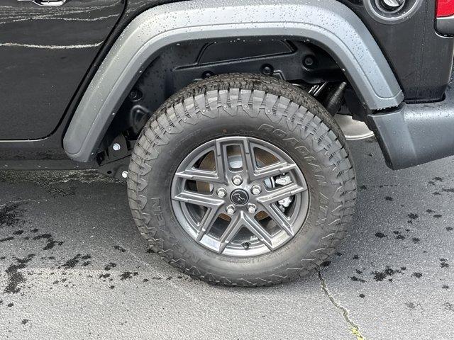 new 2025 Jeep Wrangler car, priced at $46,948