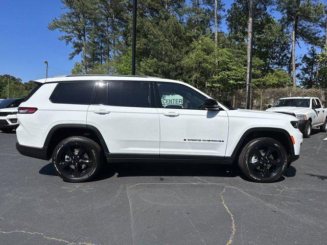 new 2024 Jeep Grand Cherokee L car, priced at $37,424