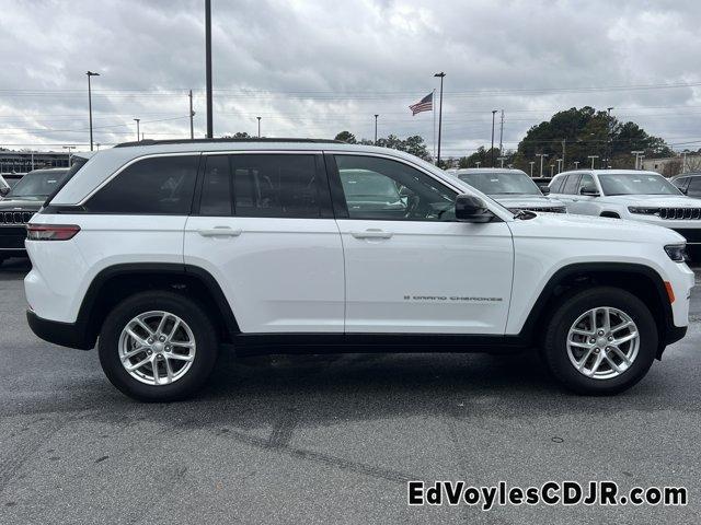 used 2025 Jeep Grand Cherokee car, priced at $31,820