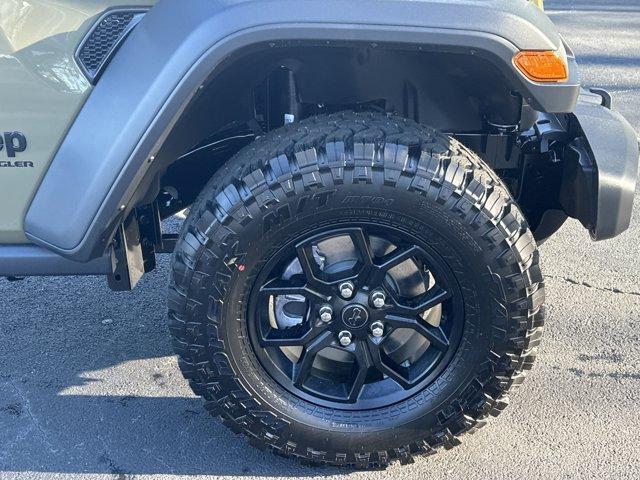 new 2025 Jeep Wrangler car, priced at $40,763