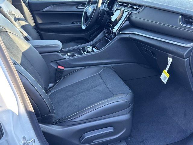 new 2025 Jeep Grand Cherokee L car, priced at $41,101
