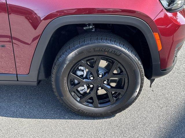 new 2025 Jeep Grand Cherokee L car, priced at $41,362