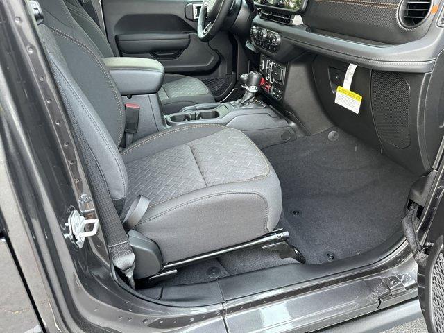 new 2025 Jeep Gladiator car, priced at $53,795
