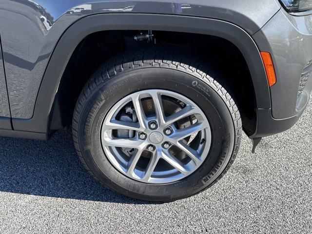 new 2025 Jeep Grand Cherokee car, priced at $36,046