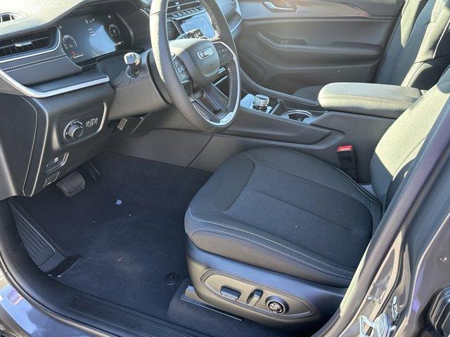 new 2025 Jeep Grand Cherokee car, priced at $36,046