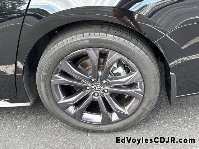 used 2022 Toyota Sienna car, priced at $39,233