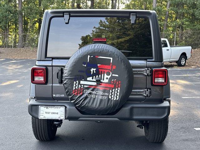 new 2025 Jeep Wrangler car, priced at $36,711