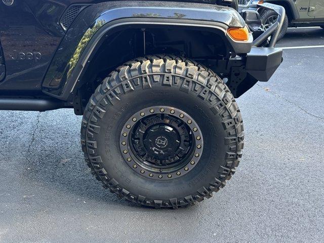 new 2025 Jeep Gladiator car, priced at $62,051